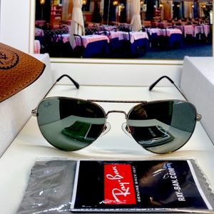 Ray-Ban Aviator Sunglassed UNISEX NEW
